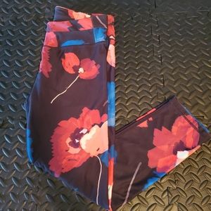 Fabletics Medium 7/8 athletic leggings